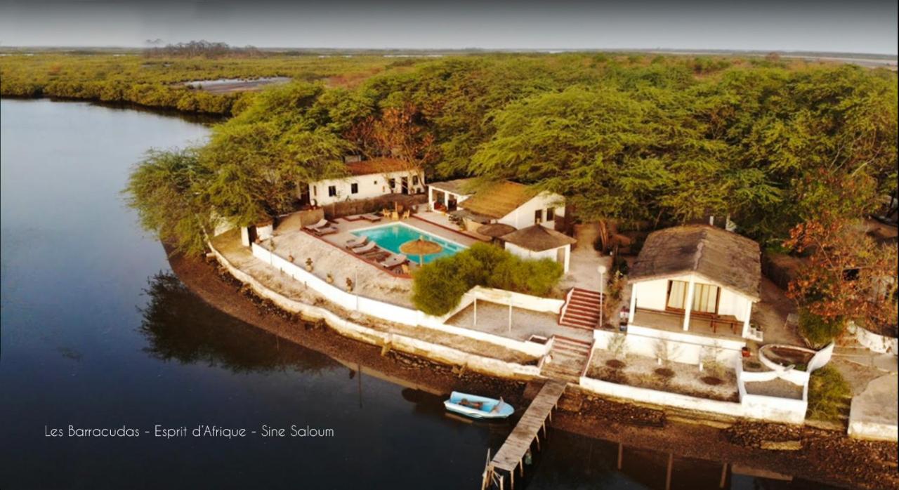 Les Barracudas Sokone Exterior foto