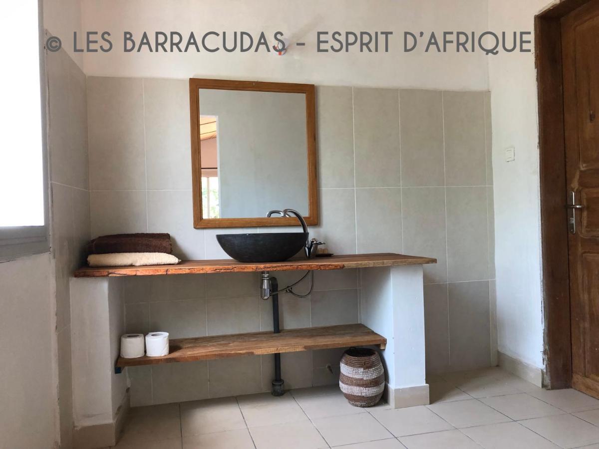 Les Barracudas Sokone Exterior foto